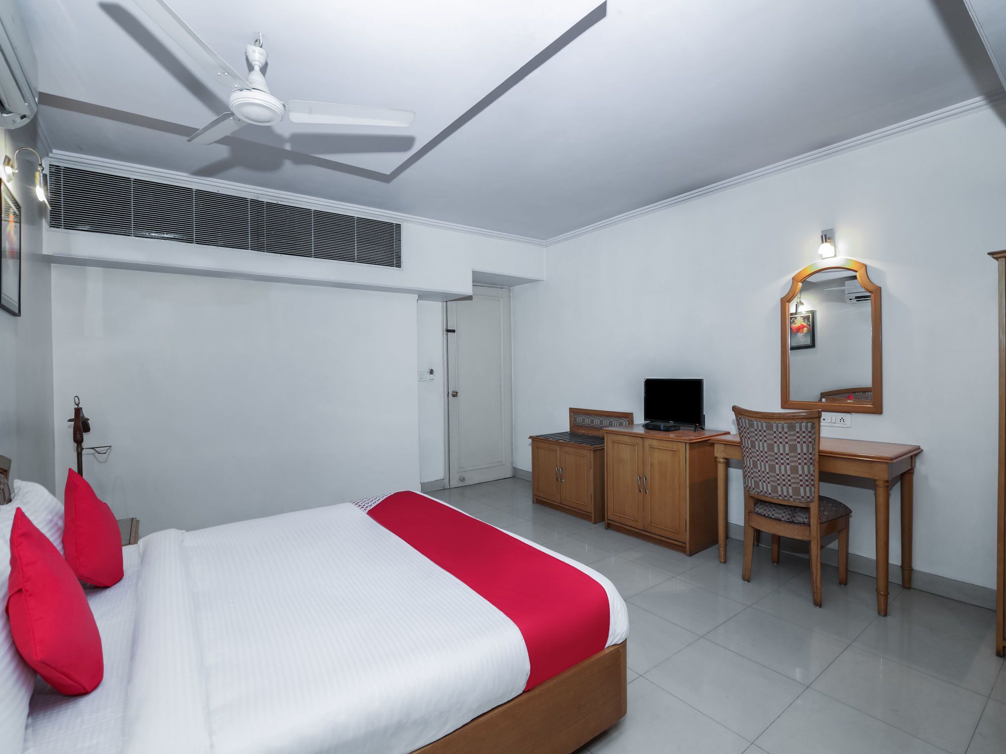 Oyo 15359 Hotel Kachandeep Dzsaipur Kültér fotó